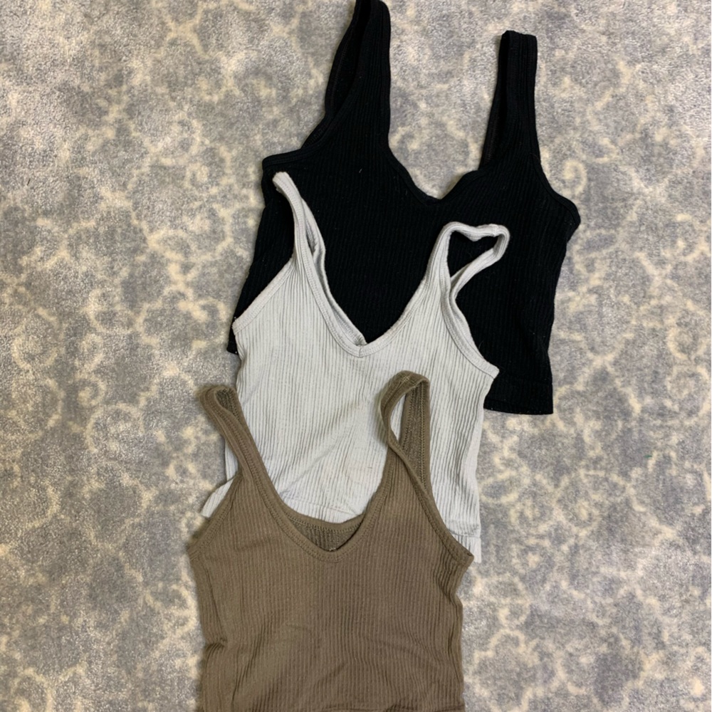 Urban Outfitters out from under drew seamless ribbed bra top bundle